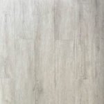 Piso Vinílico SPC Click Bisque SP005 5mm con manta